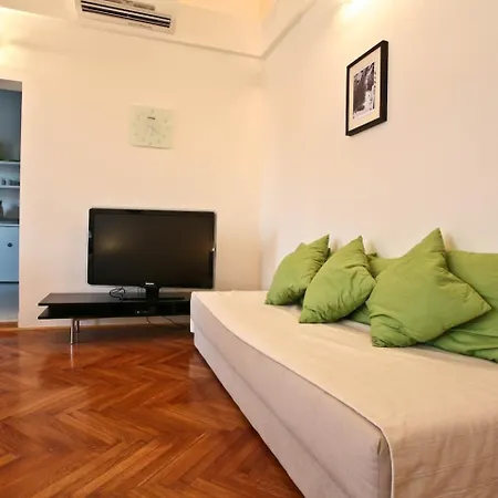 Apartma Agana